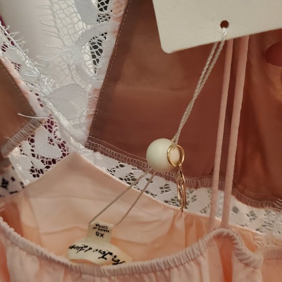 NEW FOR LOVE & LEMONS SOFT PINK LOVEBIRD MAXI DRESS SIZE XS - Picture 11 of 15